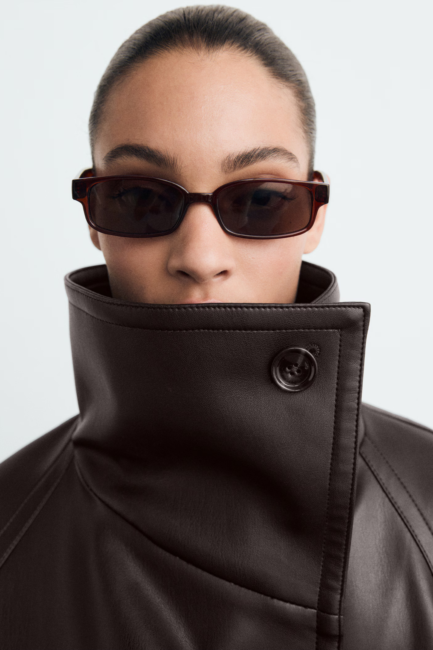La Nera – Veste ceinturée en similicuir